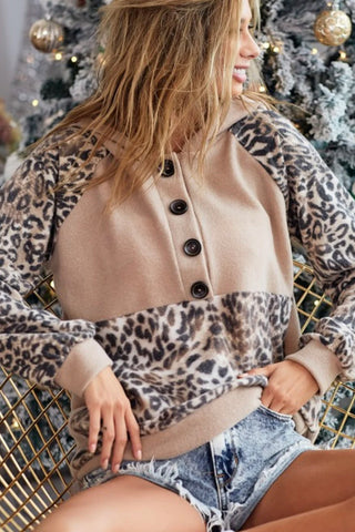 Leopard Hooded Pullover