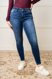 Skylar Mid Rise Thermal Vintage Skinny Jean